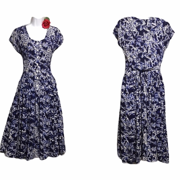 FIT & FLARE BLUE & WHITE MODISSA DRESS CAP SLEEVES - Picture 1 of 10